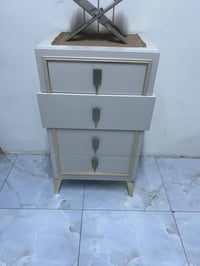 غرفه نوم تركي نفرين نظيف ٩قطع كما موضح في الصور السعر ٨٥٠ وبيه مجال لل...