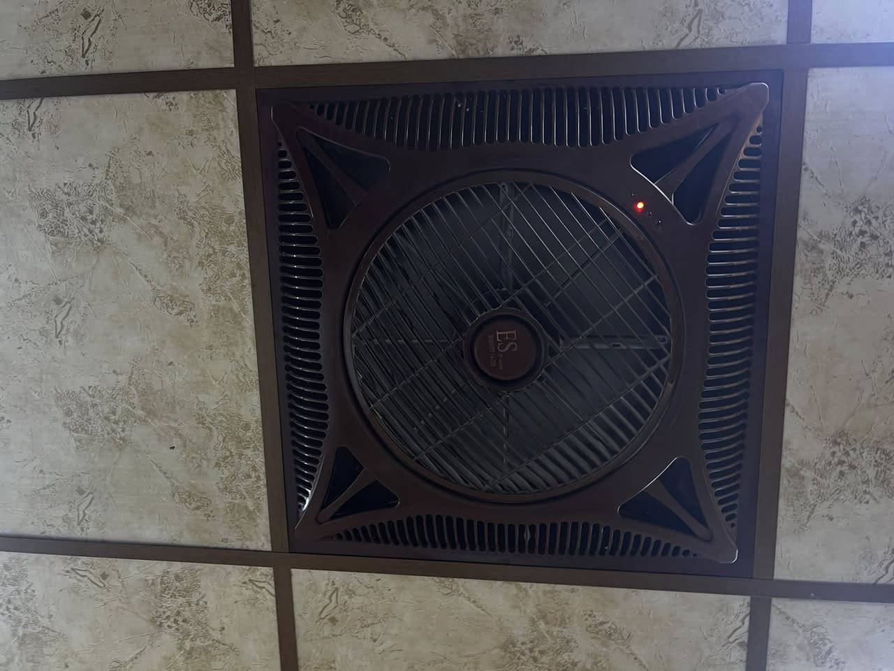 مروحات سقف ثانوي للبيع السعر خاص الموقع بغداد كراده


**إذا كنت صاحب هذا الإعلان وتريد حذفه لأي سبب، رجاءا أرسل رسالة إلى الدعم الفني**