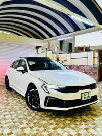 كيا K5 • ٢٠٢٤ • جلد مشمشي