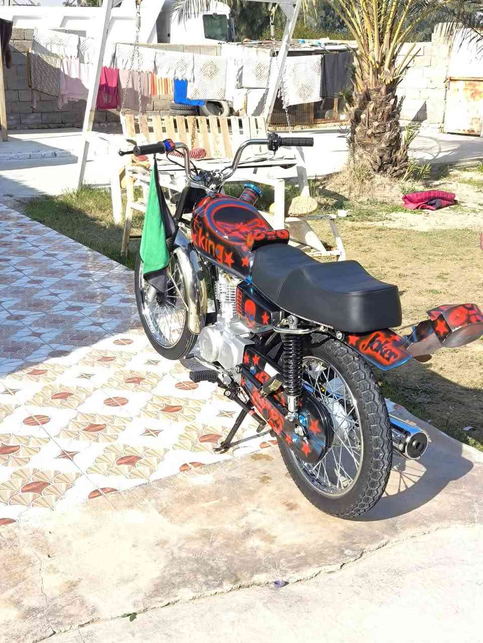 السلام عليكم دراجه4كير شاصي 24سكنر تعمير 25محرك نامه شلامجه ثاني تبديله دهن دراجه خير من الله شلعه ومعدل باقي التفاصيل خاص 
***********
