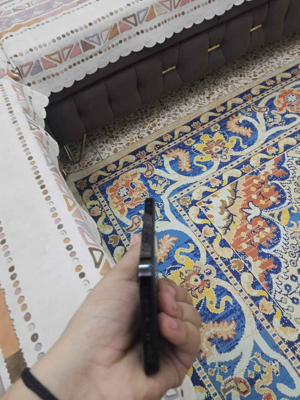 سلام عليكم 14برو ماكس  للبيع سعر٥٥٠وبي مجال 
مفتوح امبدل شاشه فقط ذاكره٢٥٦ دبل سيم بطاريه ٧٩ الجهاز مرتب ***********هاذا رقمي
