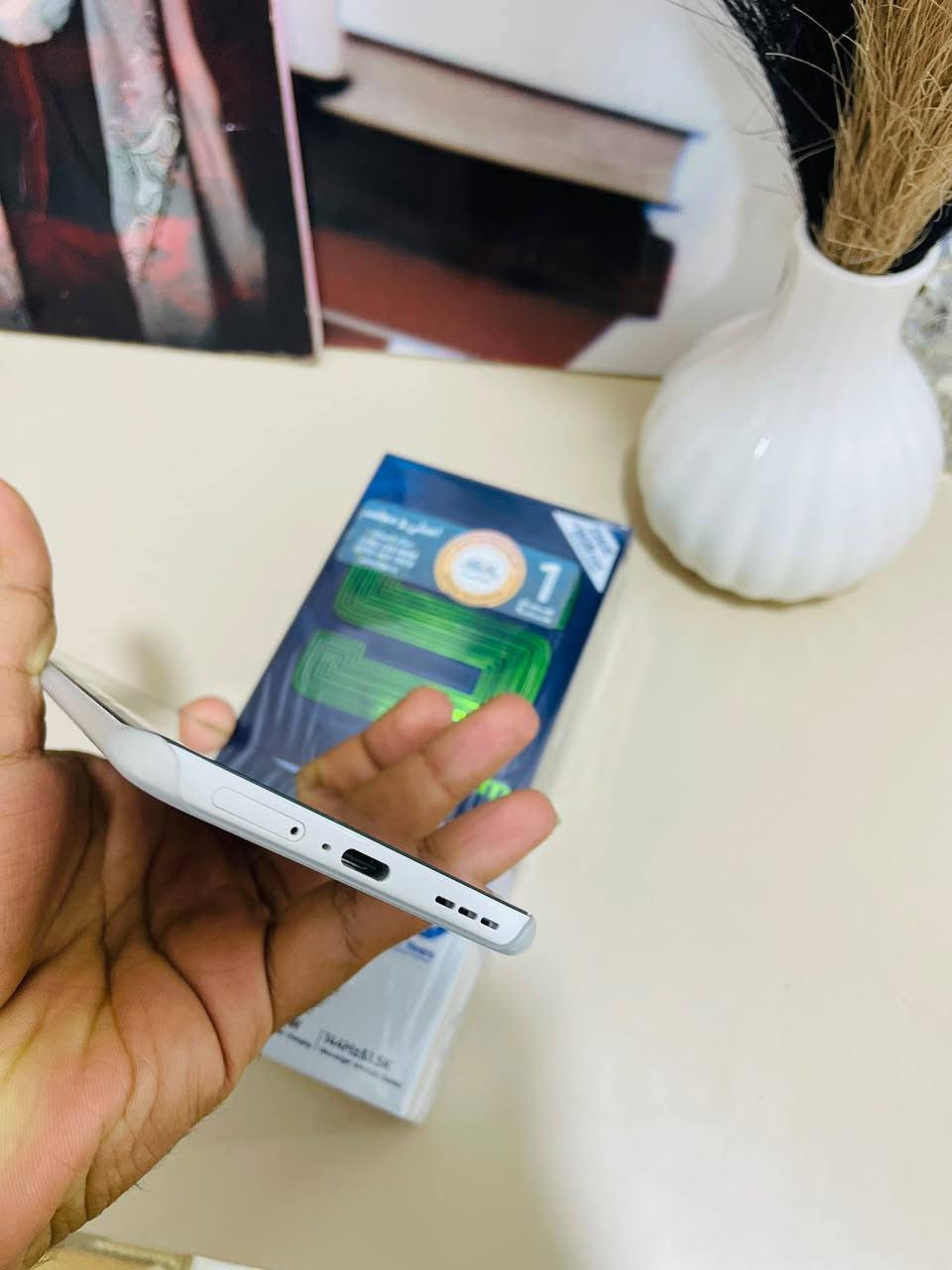 TECNO POVA Slim 5G
استخدام 5 ايام جديد كامل غراض مشحون 6مرات اذكره 256 الجهاز غني عن التعريف باقي التفاصيل خاص السعر 325 مجال بسيط العنوان البصرة الكزيزه *********** لاستفسار اتصل
