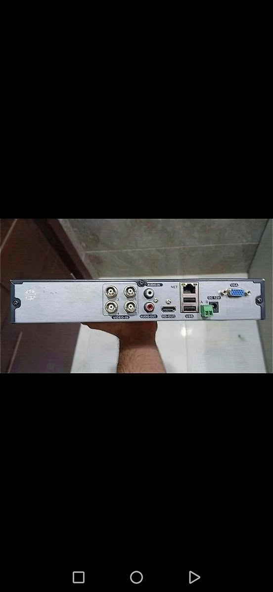 كامرات أنلوك عدد 8 كامرات
+  جهازين دي في آر 4 جنل
واحد لوك لغته انكليزي
والثاني بس رمز بيه
سعرهن 200 الف


**إذا كنت صاحب هذا الإعلان وتريد حذفه لأي سبب، رجاءا أرسل رسالة إلى الدعم الفني**