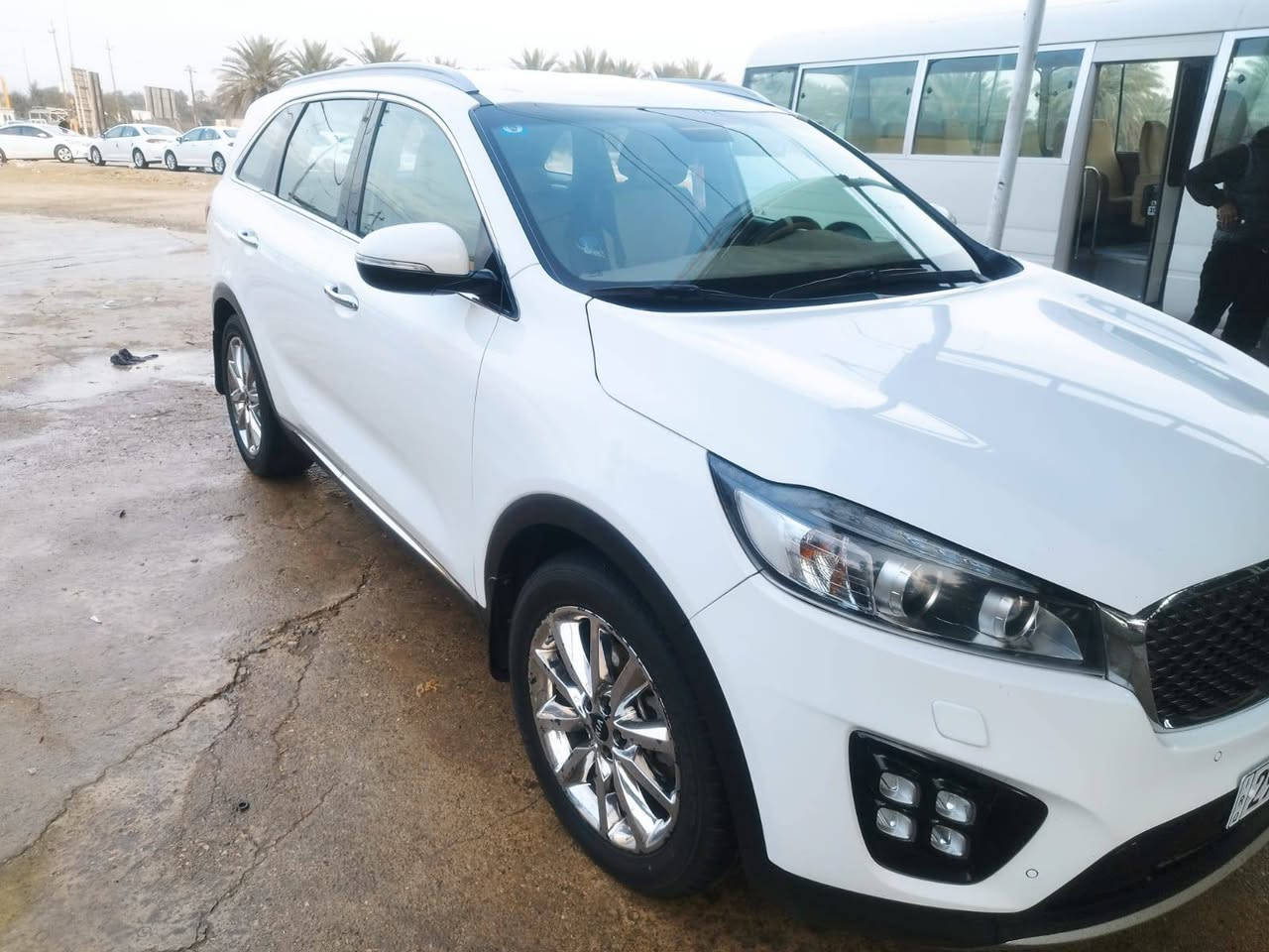 السلام عليكم
سورنتو خليجي 2018 

رقم واسط الجديد 

6 سلندر 

7 راكب 

جنطه كهرباء 

اريل نفكيشن

3 قطع تبريد 

زراك لايت 

كشن كهرباء
 
مكان السياره في الكوت 
للاستفسار الاتصال على الرقم ***********
