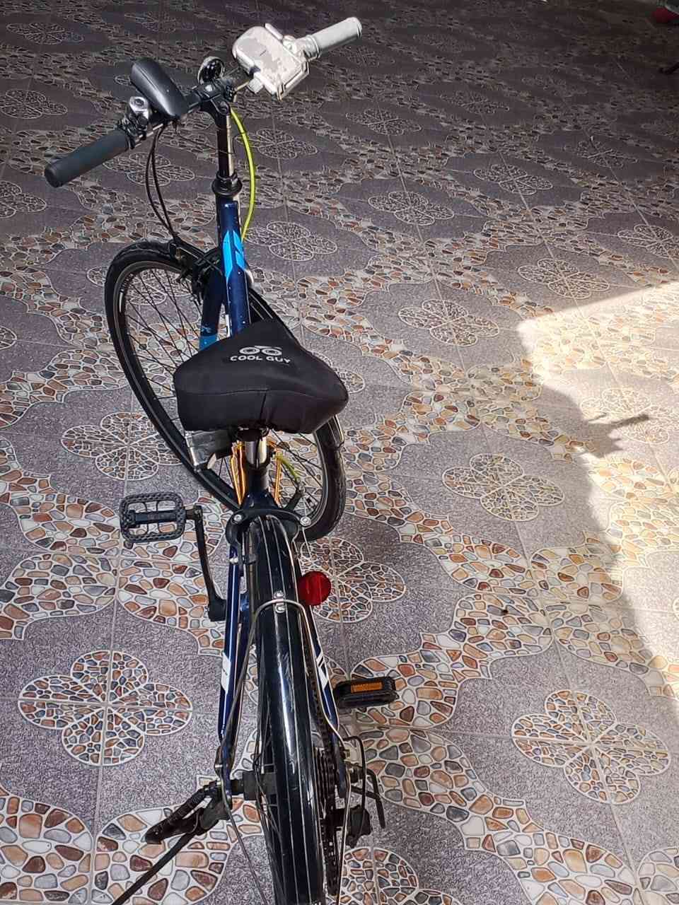 اسلام عليكم بايسكل هجين رياضي خفيف🚴 الوزن السرع ملاته 5نمر جديد ما مستخدم ومزود بغراض كامل السعر🚴 175وبي مجال المكان المسيب حي الجامعه مقابل معمل الاسمنت 🚵الاتصال عله الرقم ***********
