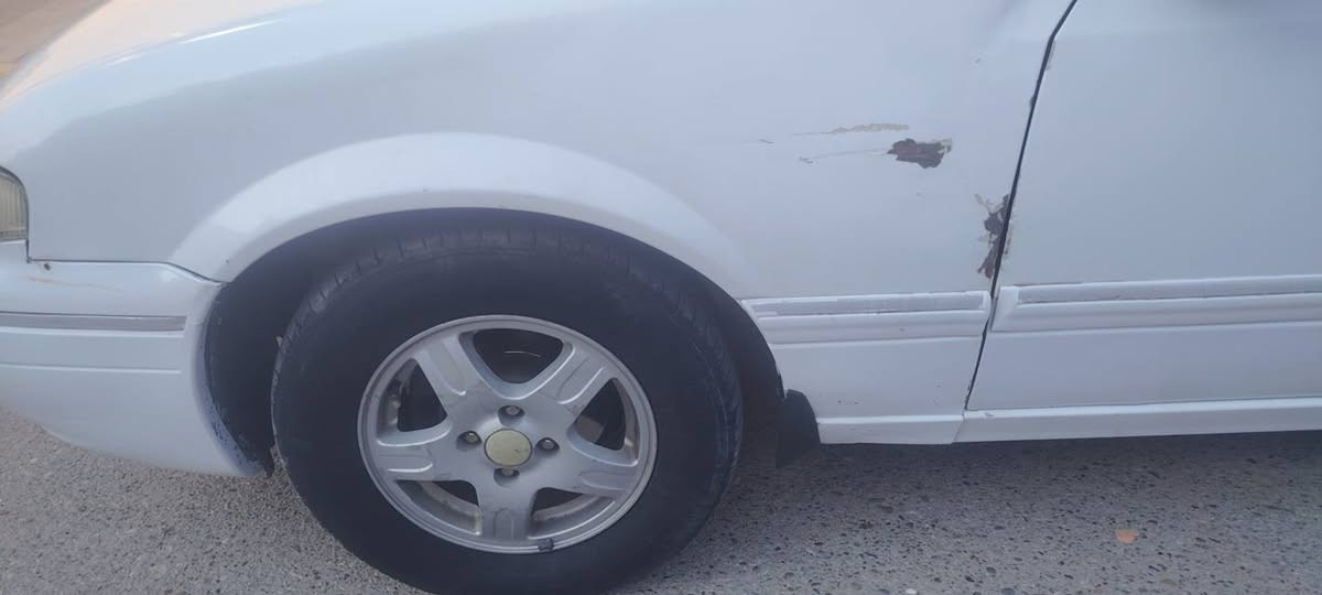 السلام عليكم
للبيع برنس فراشه موديل 1996 محرك 2000 مسكر رقم بغداد راعيه يريد تحويل 
كير اوتماتيك  تبريد شغال فيتبم جديد نوزلات جدد بلكات جدد مصبوغه حزام بدون ضربه بيه طخه بل جاملغ صفحه السايق مثل ماموضح بل صوره 
السعر 37 وبيه مجال للشراي
مكاني فلوجه حي الشهداء
***********
