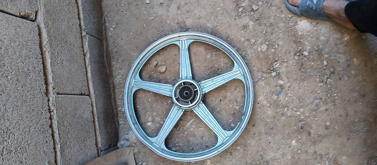 سلام عليكم غراض مال دراجه إيراني البيع كلمن وسعره مكان ميسان والماعده بلاش عمارة, ميسان


**إذا كنت صاحب هذا الإعلان وتريد حذفه لأي سبب، رجاءا أرسل رسالة إلى الدعم الفني**