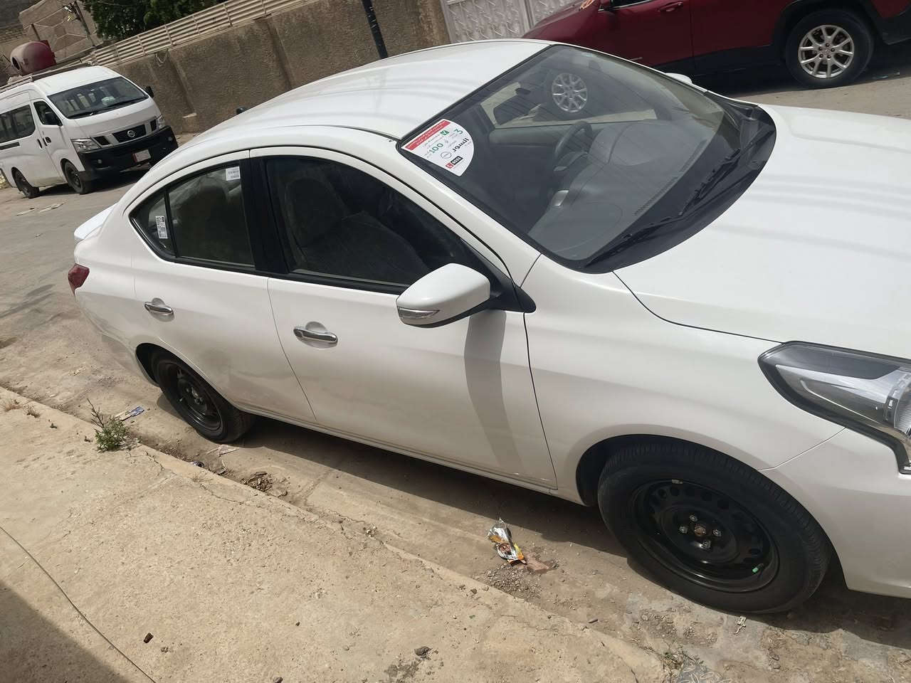 سلام عليكم نسان سني مصري 
مديل 2025 سياره ماشيه 19 الف 
كفاله عامه 
مكان بغداد 
***********
