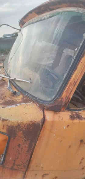 قمارة هينو للبيع  صبغ بلادي بس بيها مكانات  زنجار  والبراكيت مصلح  *********** واسط العزيزيه
