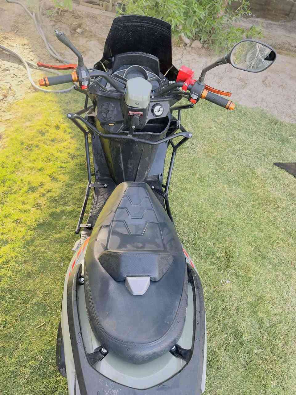 سلام عليكم دراجه خير من الله 2025 السعر 900 وبيها مجال ***********
