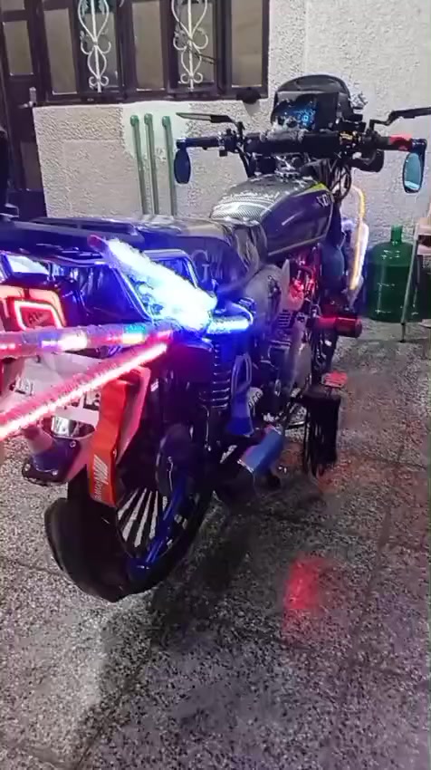 يالله
السلام عليكم للبيع دراجه إيراني سونك 2025 محرك 150CGممحرك ممفتوح نشاط فول  كهربائياته كلها شغاله تايرات جدد مزوده تزويد هواي مرتبه متعوب عليها ماشيه 3268km أوراق بيها سويجين وبصمتين السعر 1200 مليون و200 المكان بغداد طارميه 
للاستفسار ‏‪ بي واتس0766513375او خاص هم متواجد


**إذا كنت صاحب هذا الإعلان وتريد حذفه لأي سبب، رجاءا أرسل رسالة إلى الدعم الفني**