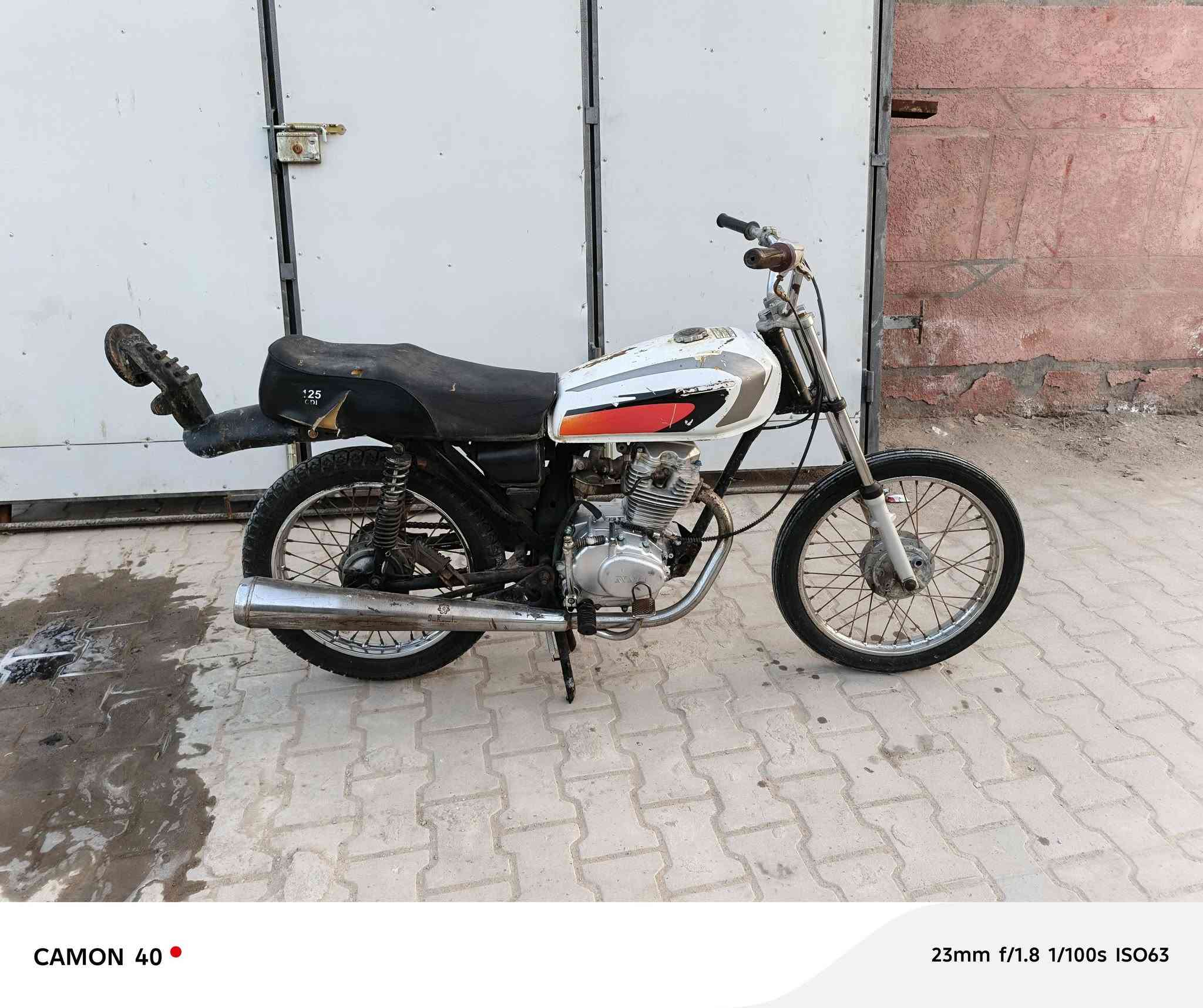 للبيع دراجه ناما ايراني ادوات مكفوله من السرقه مانقصها شي السعر 350
المكان _القرنه_الشرش
***********
