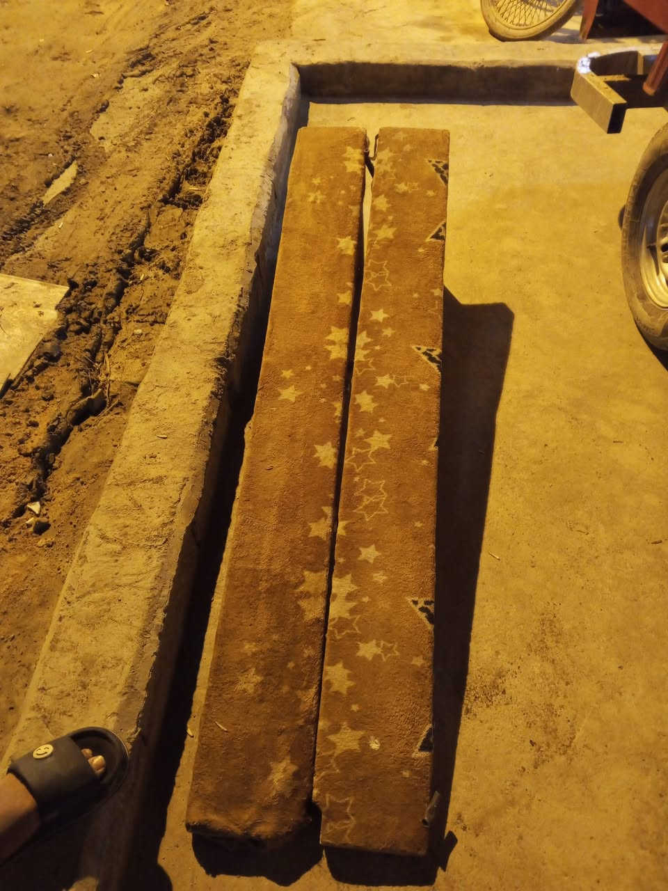 مصطبات للبيع بسعر مناسب مكان كوفه تصال  ***********
