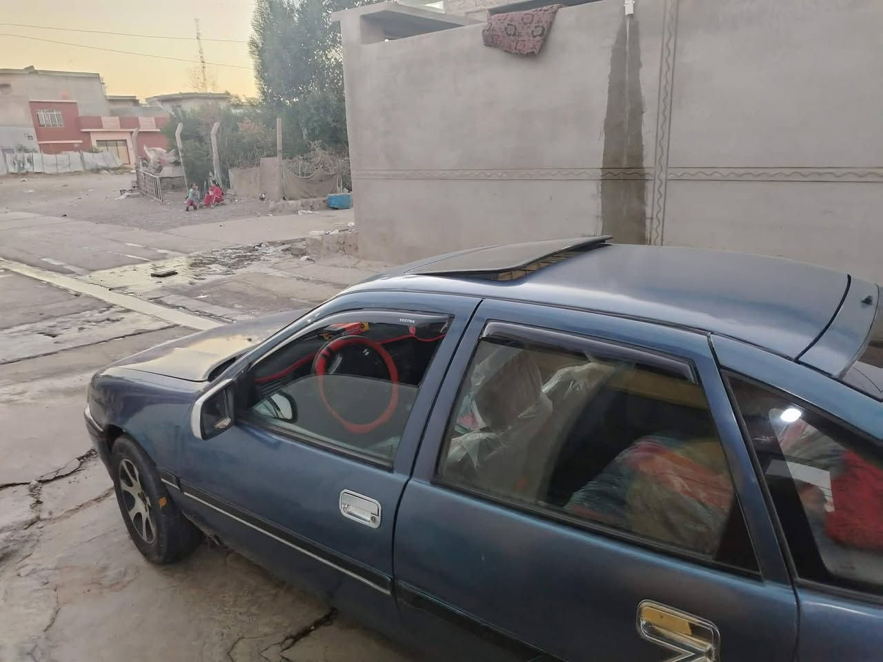 افكترا رقم دولي كاربون
البيع سعر31 وبيها مجال 
عنوان حمام العليل 
***********
