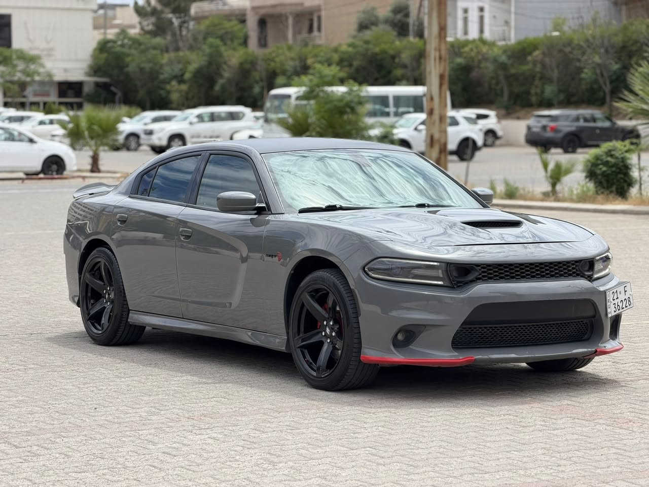 دوج جاجر RT دايتونا 
موديل 2017 
محرك 5700 و كير ممفتوحات بشرط
اربع قطع صبغ بدون ايرباك و دواخل
ماشيه 90 الف مايل
سعرها 178 بيها مجال للطيبين
سنويه جديدة العنوان أربيل 
واتساب؛ ***********
