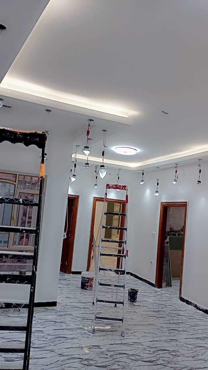 السلام عليكم      
صباغ اشتغل داخل      
وخارج أنواع الصبغ 
والتصليح بسعار مناسبة 
شغل كلش حلو ومرتب 
***********
الرقم الاستفسار خاص:
الصباغ إبن فندي 
مكان سكني مدينة الصدر  واتساب
