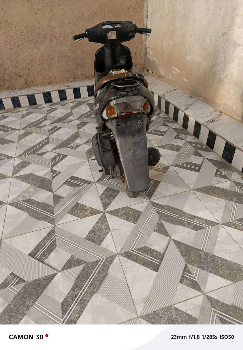 ذبانه للبيع ذبانه للبيع حسين وبيها مجال  ***********
