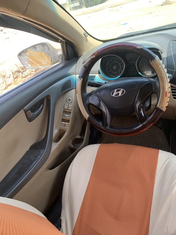 النترا خليجي13 محرك 1600دكشن عالي مصفره هيئه ومرور بأسمي مداور ثاني يوم السعر 96الاستفسار ***********
