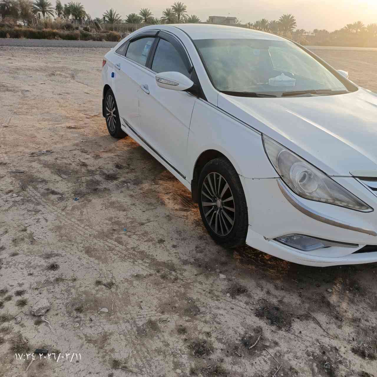 للبيع سوناتا خليجي موديل 2012 
رقم أربيل دولي شرط التحويل 
كير ومحرك بشرط حجم المحرك 2000
كفاله عامه عدا قطعتين صبغ فقط بدون حادث 
صدر امامي وخلفي جديد السعر 128 وبيه مجال
مكان السيارة صلاح الدين للأستفسار ***********
