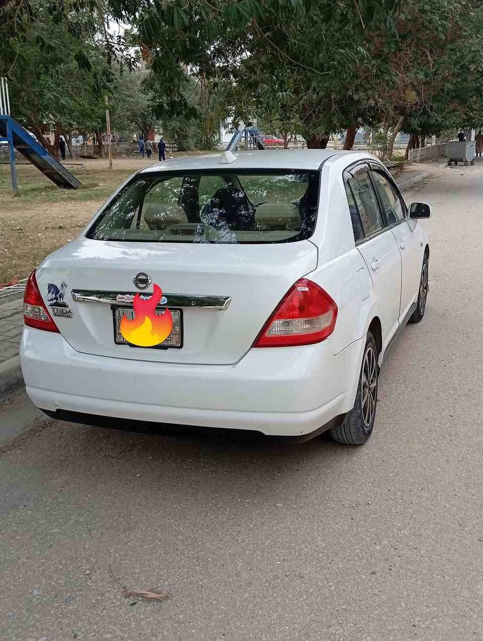 نيسان تيدا خليجي موديل 7  محرك 1600
حداديه جديده كير محرك مكفول 
تبريد ثلج 
رقم بصره مشروع وطني 
مكاني كربلاء  
ضربته  جاملغ خلفي السائق فقط هلال جاملغ صبغ
سعره ب75  
بيه  شادله منضومت غاز تكدر تبيعه  مو ضروري لأن قتصاديه اصلا 
شاشه اندرويد 
زنون 
كامره 
جام كهربائي 
***********
