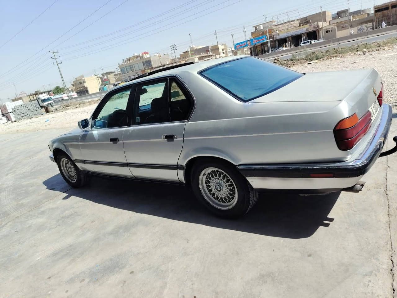 بي ام 730كير كفاله محرك تعبان غرفه جديده كشنات كهربائيه 
اربع دبلات وقواعد جدد
8.V
 بجم عريض
دبل جام مصفح 
دبل جكمجه
 دبل ايرباك 
لايت زينون 
تبريد ثلح
دبل جام مصفح 
دبل جكمجه
 دبل ايرباك 
لايت زينون 
تبريد ثلج
سنويه جديده 
رقم دهوك بسمي هزه جديده
مكاني ديوانيه
*********** بي وتساب
سعر 45
