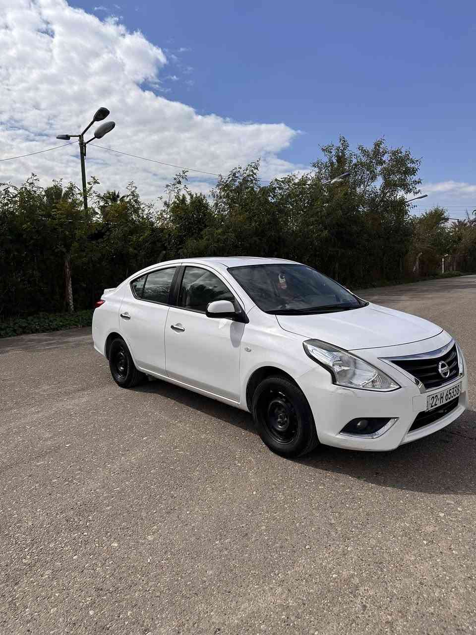 السلام عليكم سني هندي موديل2020 بدون صبغ بدون حادث بيه بارد بالچاملغ الامامي كير ومحرك خير من الله تبريد ثلج شاشه تحكمات ستيرن  الجام الامامي كهرباء فقط  السياره ما تحتاج كلشي رقم اربيل  العداد km137000
للاستفسار اكثر ***********
السعر 110وبيهه مجال
