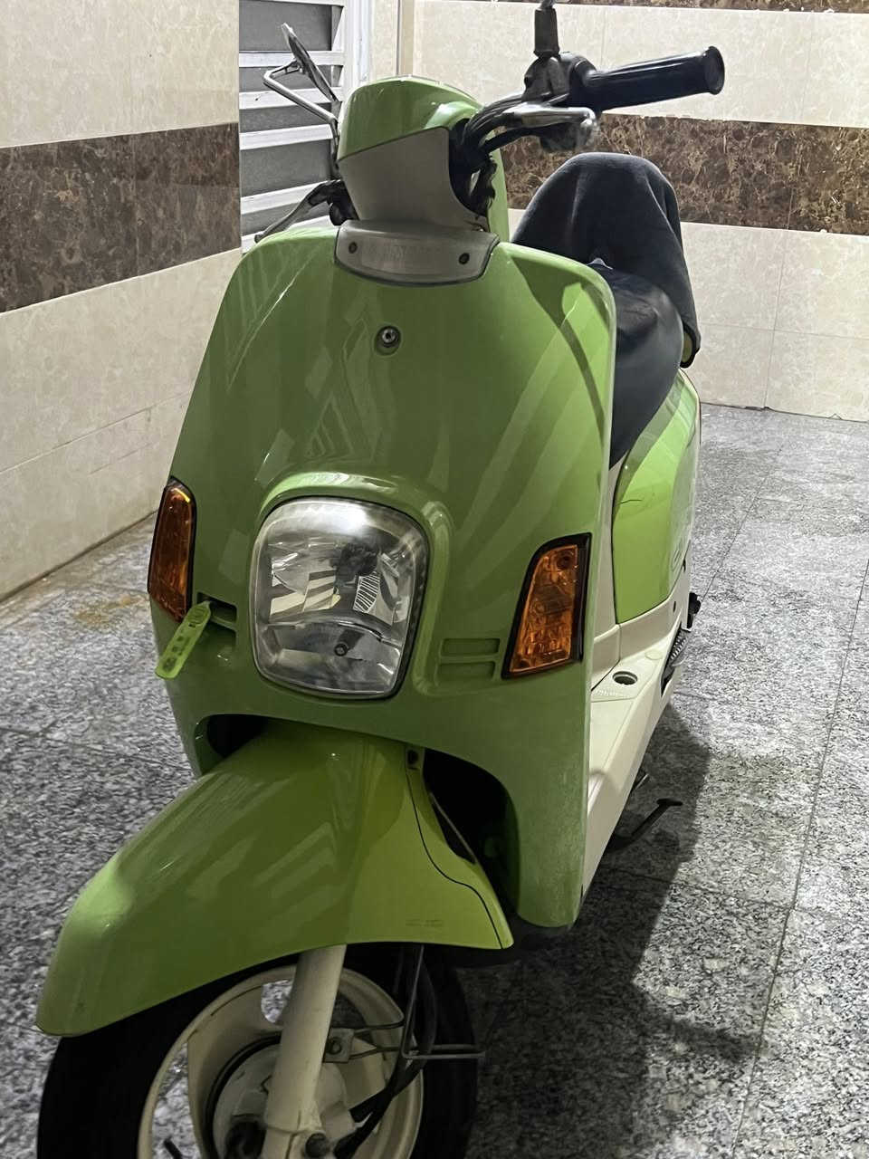 السلام عليكم دراجه بوليس للبيع الدراجه ختم واحد ويه المكينه الدراجه جديده و مابيه اي نقص مكينه ما مفتوحه شرط 
مكاني كربلاء حي العامل


**إذا كنت صاحب هذا الإعلان وتريد حذفه لأي سبب، رجاءا أرسل رسالة إلى الدعم الفني**