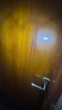 شقة للايجار في حي اور شارع الرئيسي قرب السنتر مجاور صيدلية فراهد  غرفت...