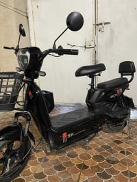 دراجة شحن للبيع نضافة فول ٢٥٠ بسعة مجال قليل  مكاني حي الجهاد ٠٧٨٢٩٧٦٦...
