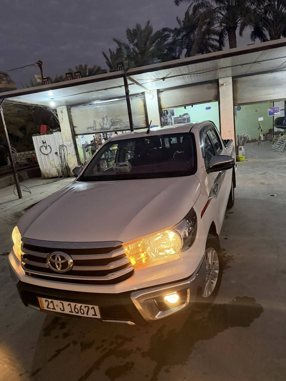 سلام عليكم تيوتا موديل24 كفاله عامه ماشيه37سعر 285وبيه مجال بسيط اوتماتيك ستفسار عرقم ***********
