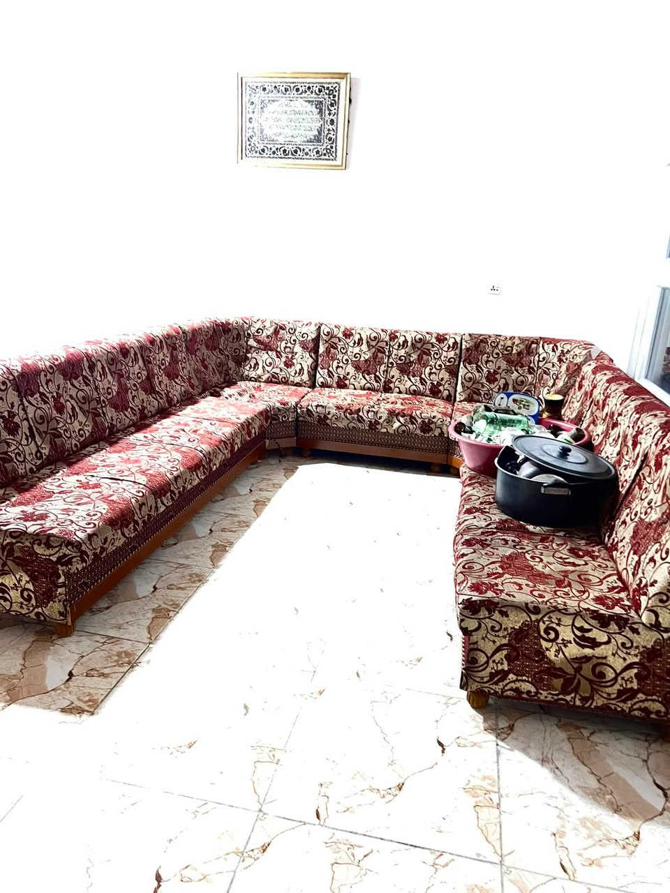 ديوان للبيع ١٥ متر ١٧٥ بي مجال نظيف سفنج وخشب


**إذا كنت صاحب هذا الإعلان وتريد حذفه لأي سبب، رجاءا أرسل رسالة إلى الدعم الفني**