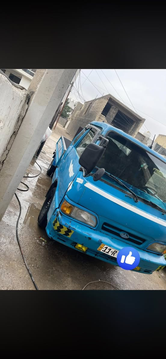 كيا 96 بسمي نقصها تخم تاير ونوزلات فقط بس الشراي يتصل 51وبيها مجال حك الجيه مكاني بغداد الدوره ***********د
