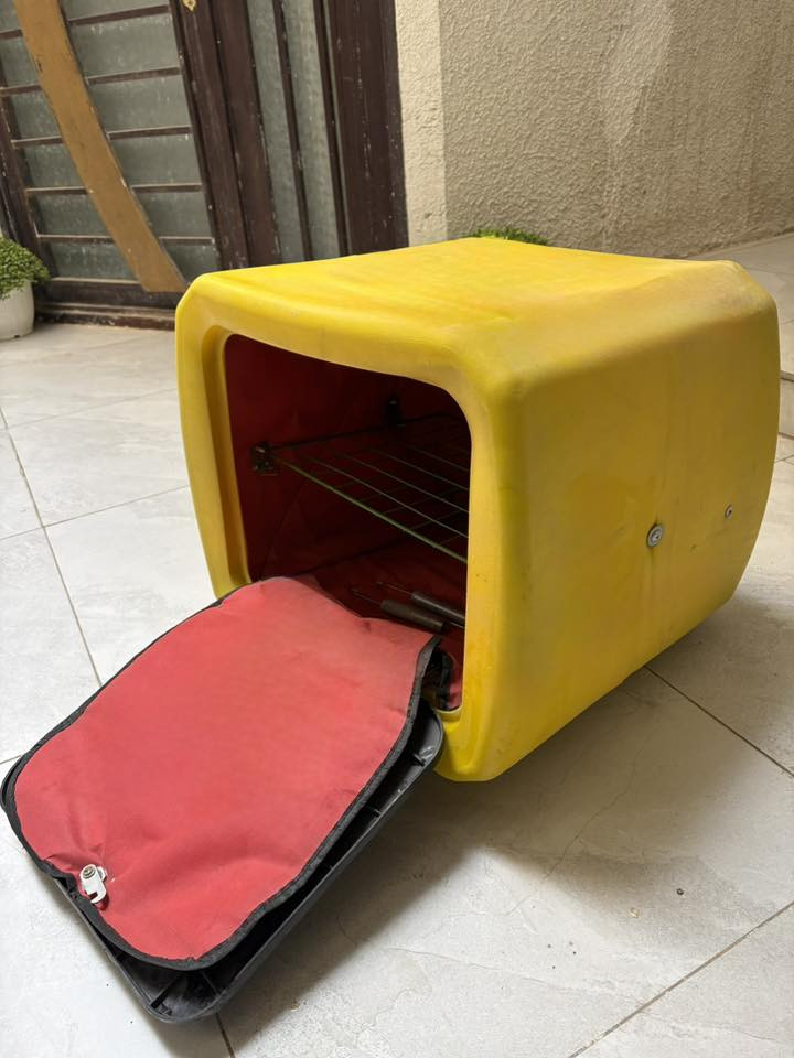 صندوق دلفري طابقين
سعره 25 الف
***********
مكاني كربلا حي وفاء
