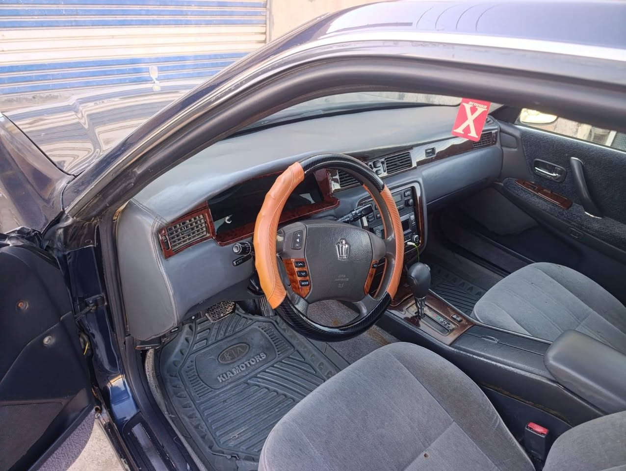 سلام عليكم راس ثور فلات كفاله عامه وديا 97 رقم ذي قار جاهزه مكينه كير حداديه كفاله  شغال تخم تاير العنوان ناصرية سوق الشيوخ سعر 95 وبيها مجال ***********
