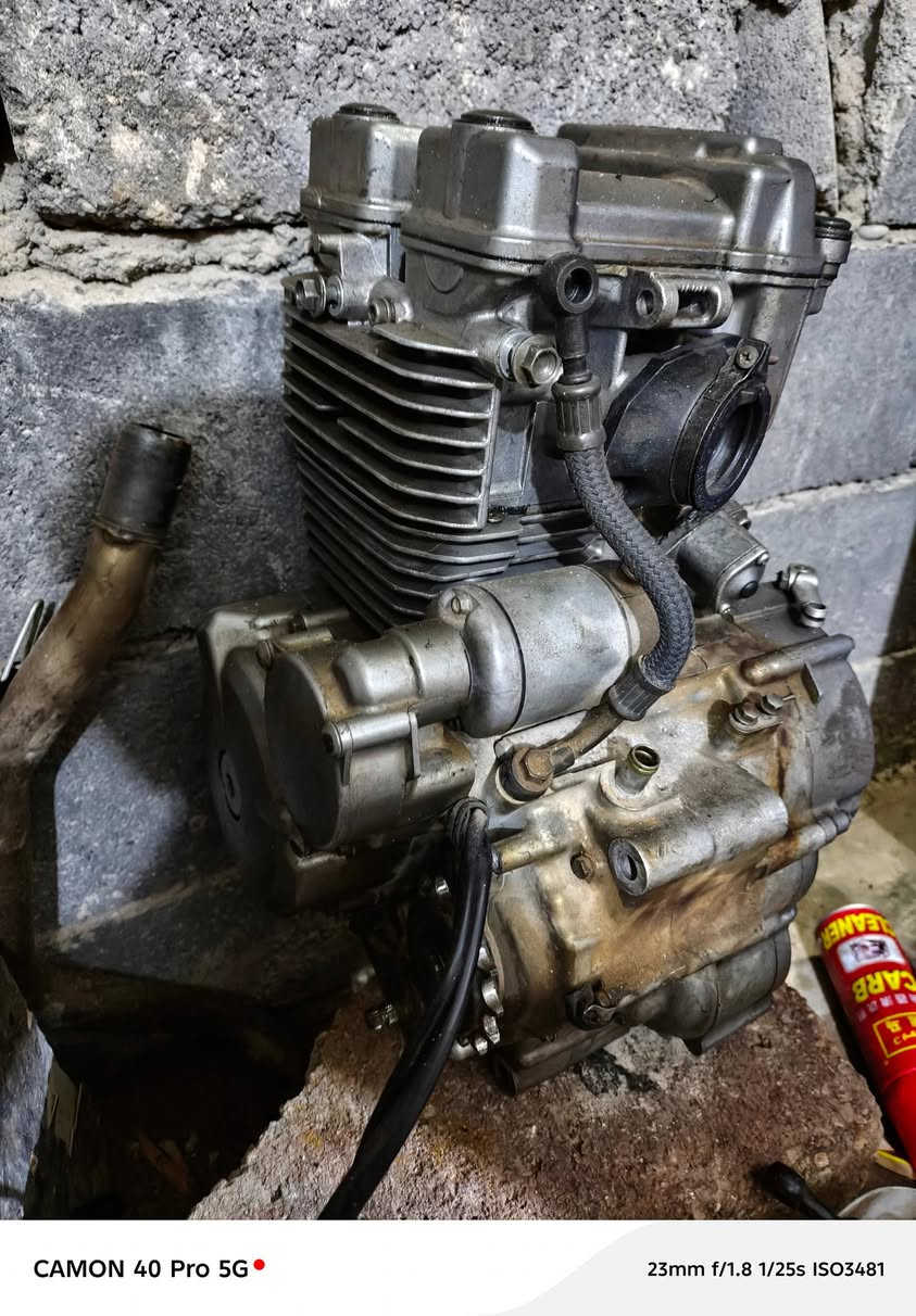 السلام عليكم ابيع مكينه كوم حديد السعر  350 مكينه ساسوكي250


**إذا كنت صاحب هذا الإعلان وتريد حذفه لأي سبب، رجاءا أرسل رسالة إلى الدعم الفني**