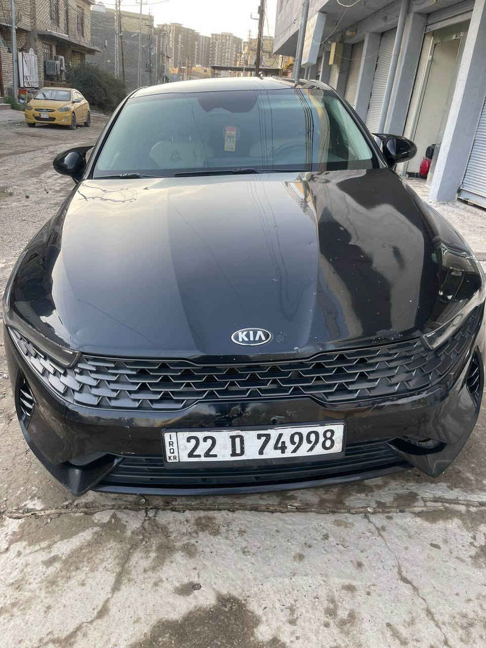 سلام عليكم 
للبيع 2021 
حادثه جاملغ عكس السايق والباب اليم السايق وموضحه في صور الحادث والبنيد مصبوغ بس بالحادث مابي حادث يعني 3 قطع بيها وكير ومكينه مكفولات 
مكانها بغداد  سعر 143$ شراي يتصل ***********
مكينه 1600 توربو 
بصمه تشغيل عن بعد وابواب وصندوك 
شاشه وكاميرا دواره -نظام خرائط 
نقاط عمياء-رادار امامي -تحديد مسار -قياده ذاتيه 
ويل كب كروم اسود -اشاير مري 
سايد بريك بصمه 
اوتو هولد -4 انظمه قياده بغداد, العراق
