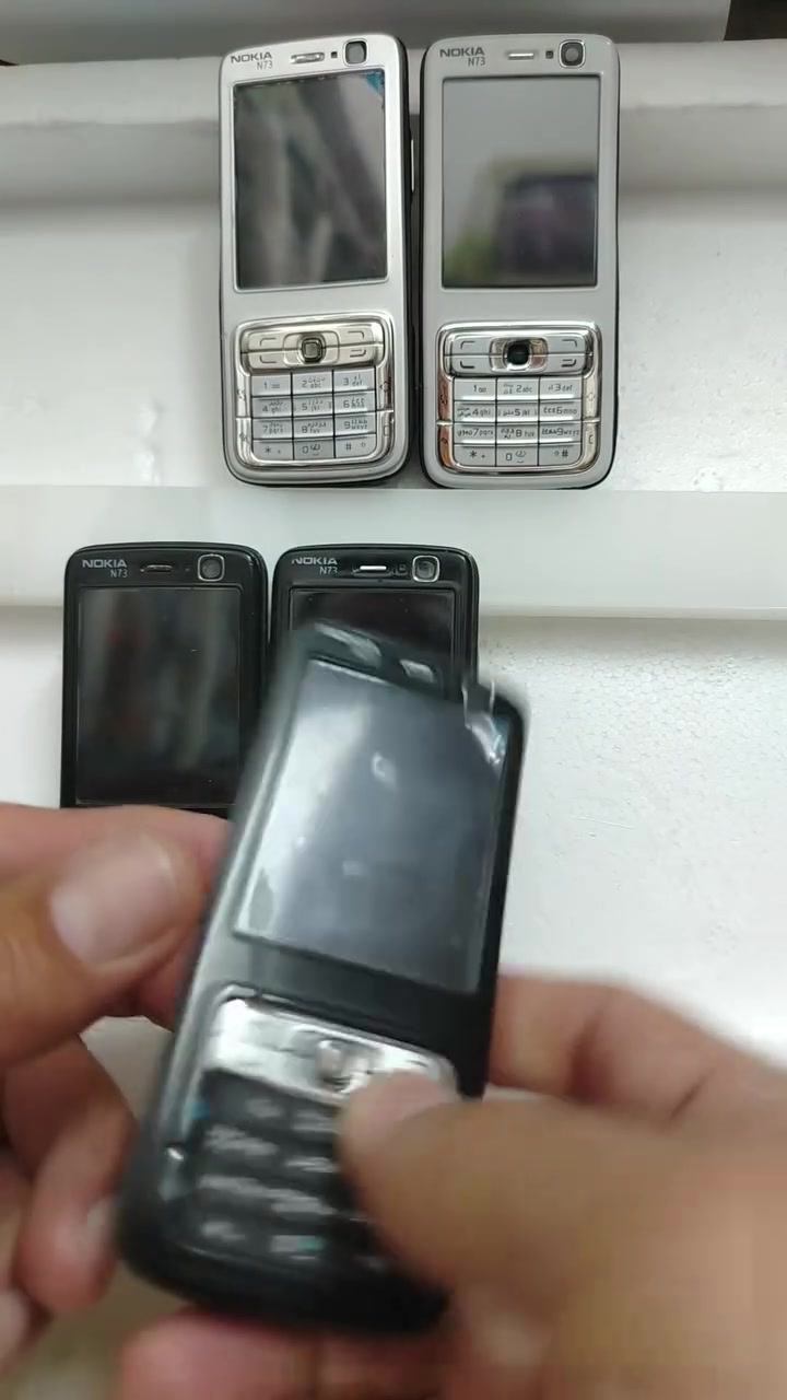 نوكيا  N73 5 
5 اجهزه 85 الف مع التوصيل👉شغالات بس الاجهزه كل واحد وبي نقص 🫵لو گير لو مايعلي  الصوت لو كم دكمه مايشتغلن يعني نقص بسيط وابيعهن ع هل الحاله 85 الف مع التوصيل نهايتهن🫰


**إذا كنت صاحب هذا الإعلان وتريد حذفه لأي سبب، رجاءا أرسل رسالة إلى الدعم الفني**
