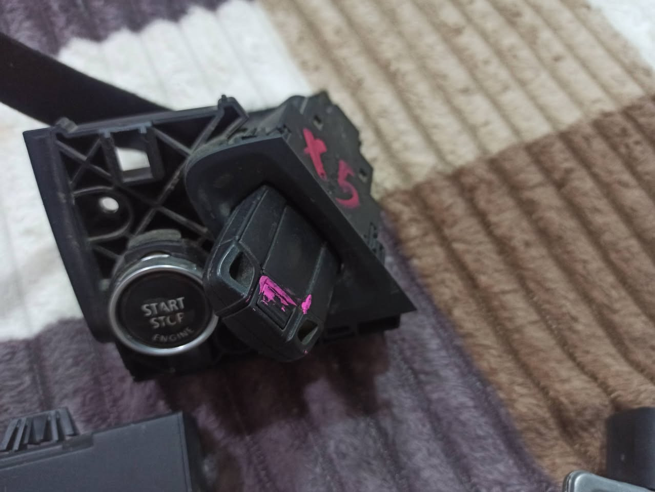 سلام عليكم سستم كامل X5 N52 للبيع ***********
