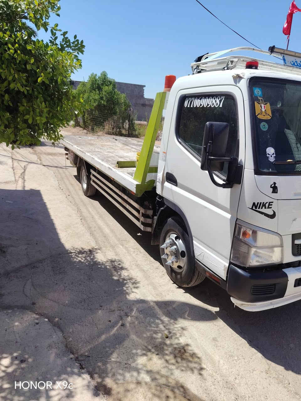 كنتر كرين موديل24 رقم بغداد سنويه جديده السياره كفاله عامه  من كل شي تخم تاير برجستون عنوان لسياره ديالى بعقوبه قرب المرور السعر 340  اذا اكو اتيكو بدي نزال وعليه جهاز اراوس حسب لتفاق***********
