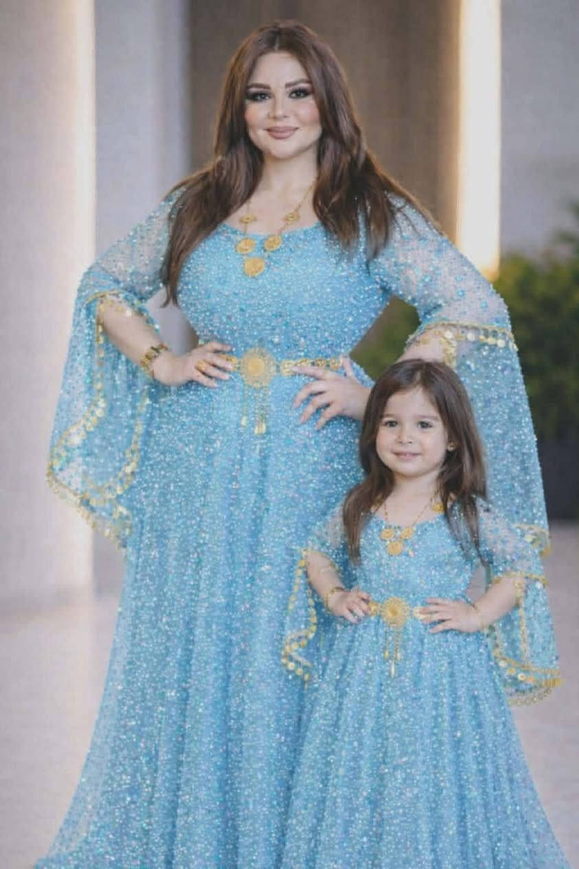 بنات فستان للبيع قطعة راقية
وزي كوردي الام وبنتها. بسعر مناسب


**إذا كنت صاحب هذا الإعلان وتريد حذفه لأي سبب، رجاءا أرسل رسالة إلى الدعم الفني**