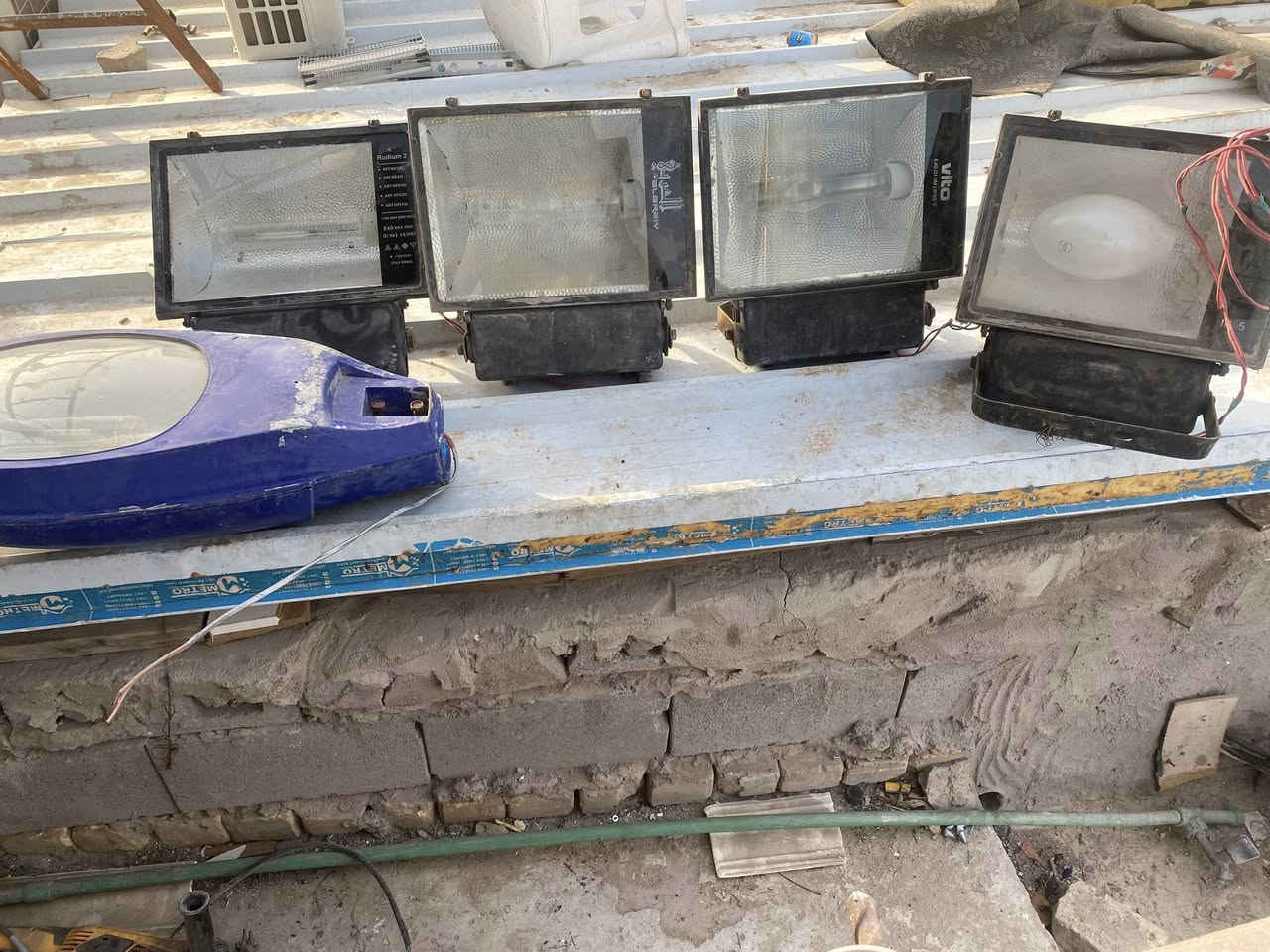 خوان كوسرات ودريلات كله اصلي ع فحص كلمن وسعره اسعار مناسبابروجكتر كله شغال ابو المحوله اي ستفسار تراصل ***********مكاني بصره القديمه
