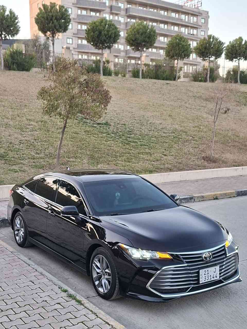 تويوتا افلون 2022 XLE V6 لون اسود كذاب
نظافة السيارة 100 / 100سيارة كلش جديدة لوك نظيفه وكله بشرط مكفولة من كير ومحرك وكهربائيات 

مواصفات أمريكي بدون حادث بدون ايرباك رقم شاصي موجود بالمنشور 
محرك V6 حجم 3500 بنزين ماشية 69ميل
شاشة بصمة كامرا بريك بصمة كوشنات جلد كوشنات تدفئة كوشنات كاربا رادار جانبي رادار أمامي رادار تحديد مسار بعد هواية مواصفات السيارة حيل نضيفة جاهزة مابيها اي نقص بشرط كير محرك تبريد ايرباك كهربائيات بشرط هزة رقم سنوية جديد بسمي السيارة ويا كتاب تضليل 80 / 100 تايرات جديد للإستفسار اكثر اتصل ***********
