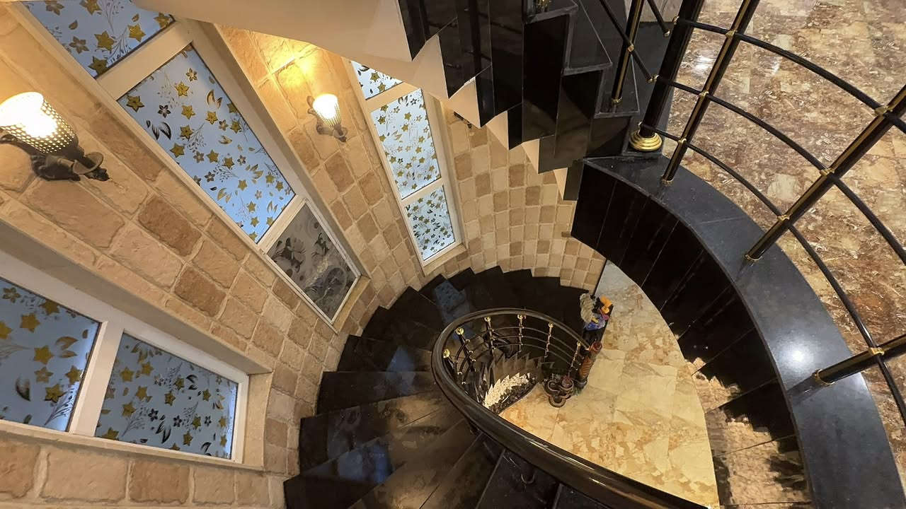 بمناسبة حلول شهر رمضان المبارك اعاده الله علينا وعليكم بالخير واليمن والبركات تعلن لكم شركة البيت اللامع عن توفير عاملات خدمات منزليه يوميه واسبوعيه وشهريه من الساعه ال٩صباحآ ولغايه الساعه ال٤عصرآ وكذلك تم افتتاح بعون الله تعالى  غسل وتنضيف المحافير المنزليه مع كافه خدمات النقل استلام وتسليم وتعطير وتكييس وباسعار تنافسيه
للاتصال +واتساب ***********
***********
#تنضيف شركة البيت اللامع /موصل
