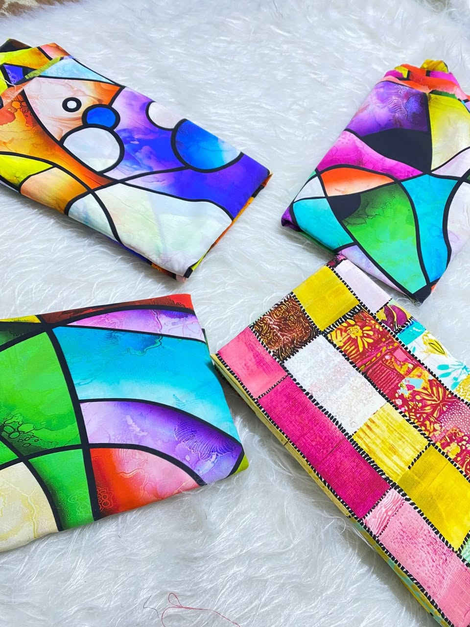 بسم الله الرحمن الرحيم🌷 بمناسبة نهايه السنه والحمدلله سويتلكم عرض كولش حلو وخاص للخياطات 
كشمير ايطالي قطني دبل صبغة💐
مجموعة موديلاات مختلفة وحلوه هواي🔥🔥🔥
يوجد جملة ومفرد +يوجد خدمة توصيل 🚕لجميع محافظات العراق خلال٢٤ ساعة فقط 
في حال يوجد اختلاف بنوعيه القماش أوإيصال البضاعة بشكل مختلف لكم حق الرفض 
الحجر خاص اواتساب📞✅***********
