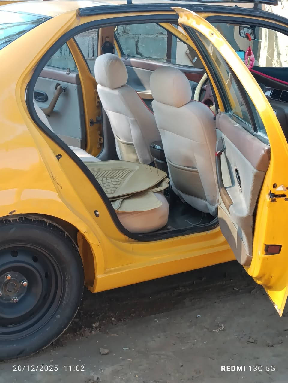 السلام عليكم سيارة للبيع سمند 2010 كٓير وماكينة درايم شفتات ومشط كله ياباني ومنظومه تبريد هم ياباني حداديه جديده سنويه ورقم وهزة كله جديد ..السعر ٣٥وبيها مجال ..العنوان بابل قرب السيده شريفه ع....،***********
