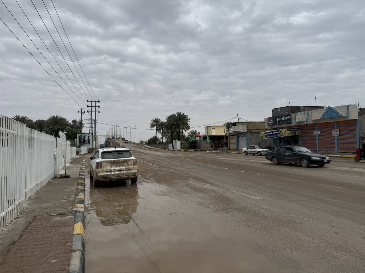 محلات طابو زراعي عدد ( ١٠ ) 
بجانب مدخل ( الزبيدية ) 
امام ( السيطره ) بوابة ( الزبيدية ) 
بناء حديث - ( ركن ) 
بناء ( اساس ) بناء ( حديث ) 
محلات كلهم ( مئجرات ) 

للاستفسار مراجعة مكتب ( غيدان ) للعقار  
واسط - الزبيدية - مقابيل حي ( الصناعي )  
***********  
*********** محمد سيد غازي
