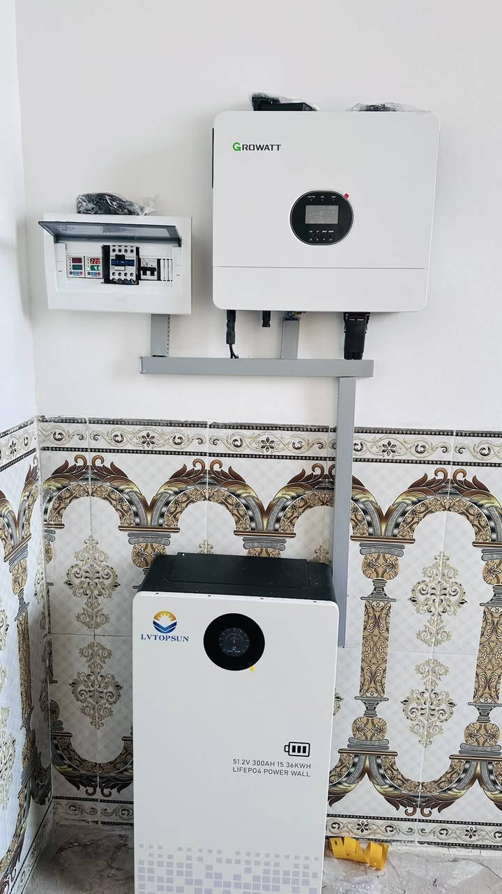 الموقع: الشرقاط - الصبخه
منظومة منزلية
حجم المنظومة =15 نهاري&15 ليلي
مكونات المنظومة -=
🔸 بطارية ليثيوم 15 كيلو شركةLvtopsun
                    ضمان خمس سنوات 
🔸 7 لوح شمسي  بقدرة 620 واط شركة بور سوليد
                    ضمان عشر سنوات 
🔸 انڤيرتر  شركة Growattحجم 6كيلو      ضمان سنه واحده 
ا
مع الربط والتنصيب وملحقاتها كاملة باجود انواع الحديد المغلون المضاد للماء والرطوبة وسراكت وجوزات ووايرات نحاس اردنية اصلية 

للحجز والاستفسار الاتصال بنا: ‏‪***********‬‏
او زيارة موقع الشركة في: الشرقاط - اسديرة عليا
