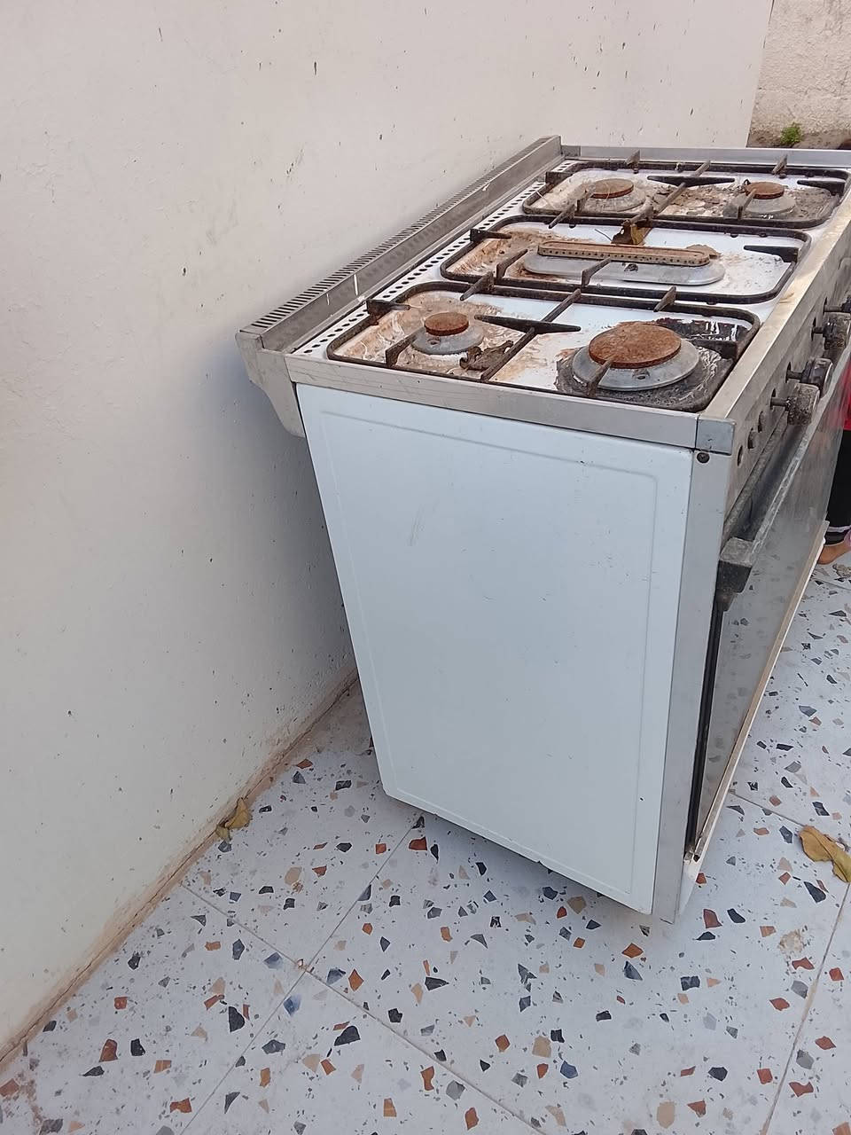 طباخ للبيع كان يشتغل بس مطرت علية وهيج صار ، السعر 35


**إذا كنت صاحب هذا الإعلان وتريد حذفه لأي سبب، رجاءا أرسل رسالة إلى الدعم الفني**