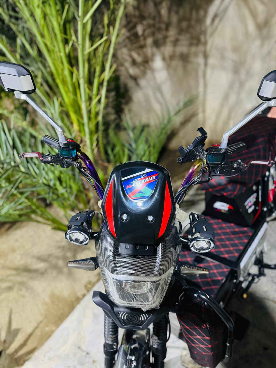 السلام عليكم دراجة شحن للبيع 6 بطاريات 2026 عنوان فلوجة حي نزال الرقم *********** 
*********** السعر 850 الف وبي مجال
