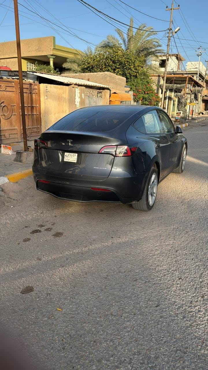 تسلا موديل y مرقم بغداد 
بدون بطاريه بدون بطاريه
السعر 90 ورقة
يحتاج بس بطاريه الهى 
دبل ماطور حادث مبدل بنيد وجاملغ يسار امامي سياره جهازه بس دخل ماء للبطاريه ووكف بلوك بيها تريد هيى وبطاريتها تصلح بلوكها تريد تبدل بطاريه
كربلاء طوريج 
***********
